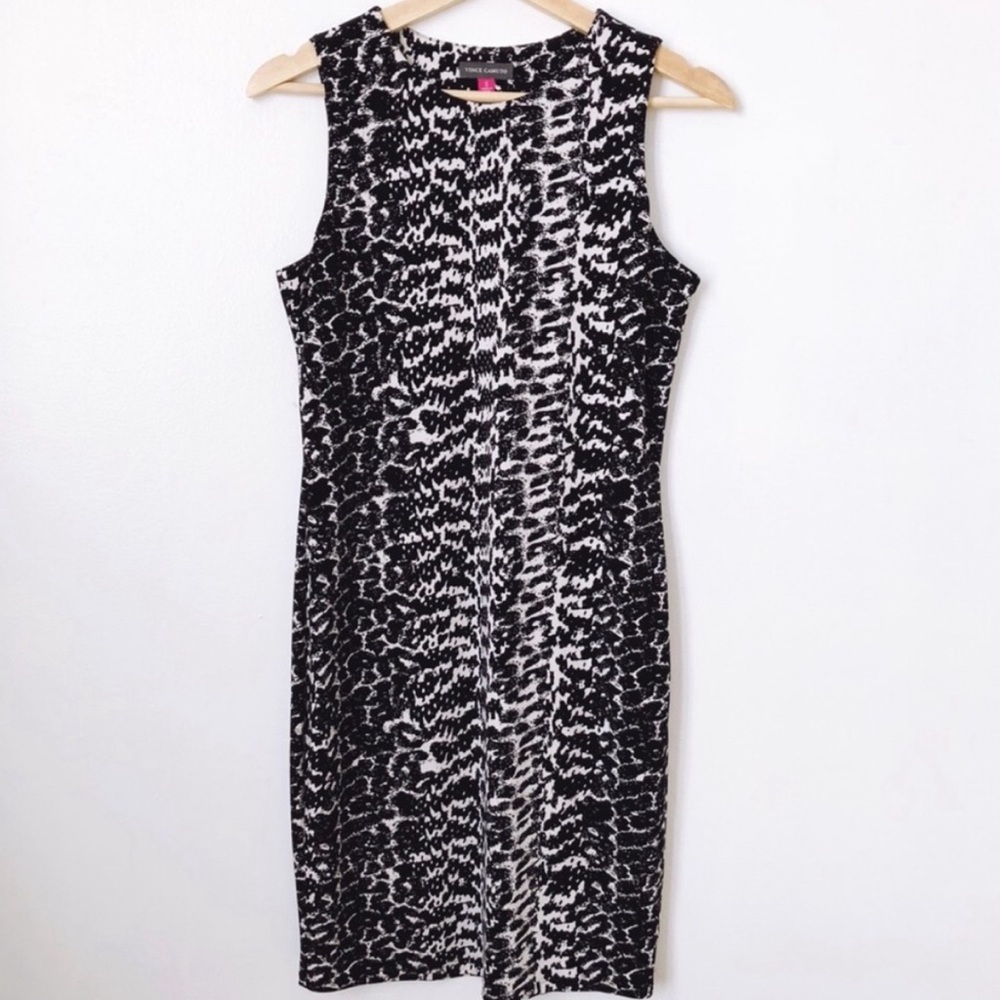 Vince Camuto Black Animal Print Sleeveless sheath Dress
